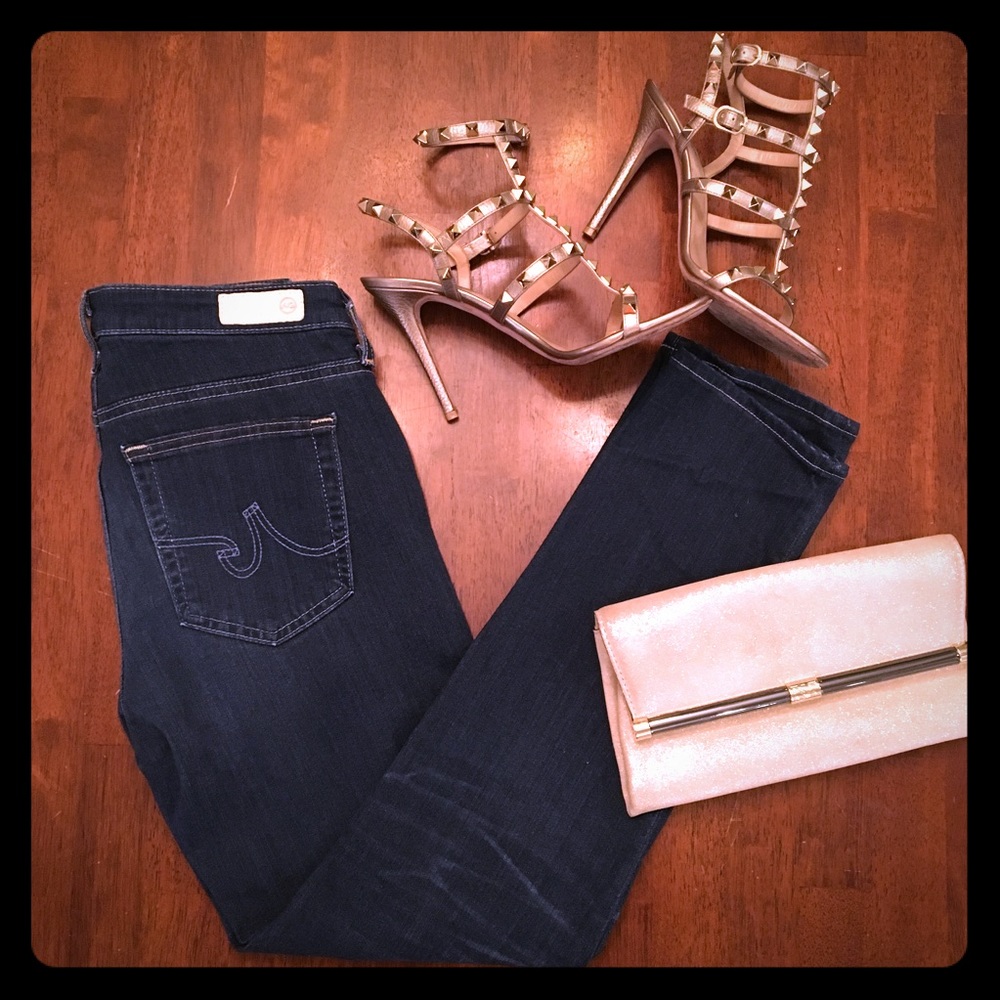 AG Prima Mid-Rise Crop Jeans in Dark Wash